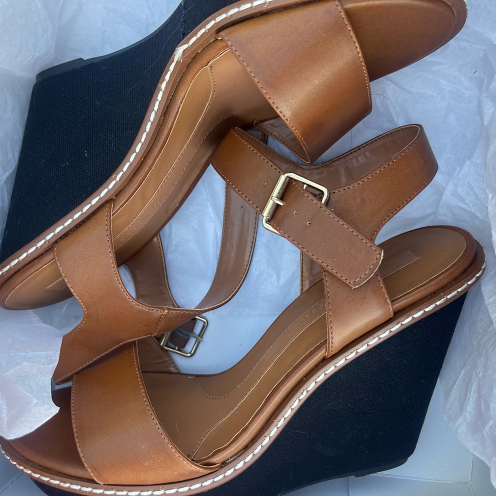NEW sole obsession wedges size 11